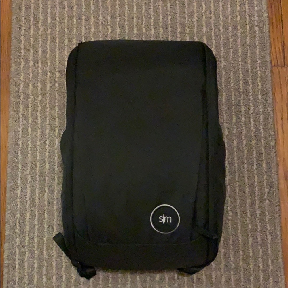 Simple modern backpack! In perfect condition.